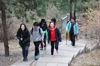 投保基金公司工會組織職工開展秋游活動